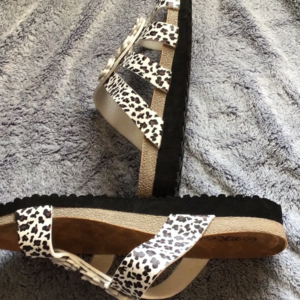 New RK Collection Sandals. - Picture 5 of 8